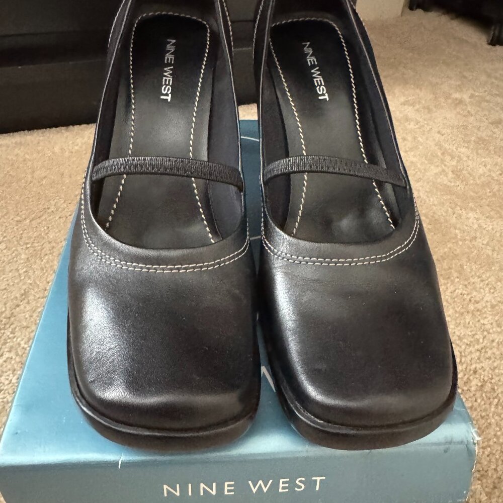 Nine West Pump